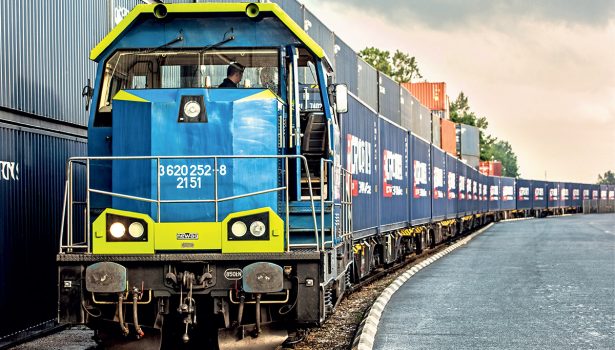 Istotne-jest-budowanie-swiadomosci-pracownikow-w-zakresie-przestrzegania-BHP-PKP-Cargo-fot-2