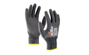 PRO_7-8_24_PRZEGLAD_REKAWIC_OCHRONNYCH_FOT_4_ISO-SKIN_GIS846