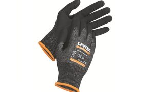 PRO_7-8_25_PRZEGLAD_POROWNAWCZY_REKAWICE_CHRONIACE_FOT_16_Uvex_Athletic_CXP